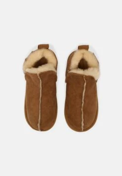 Shepherd Marseille Unisex - Pantoffels - Chestnut -kinderkledingwinkel 1d072f93c43644eda1c6cda08a5b4302