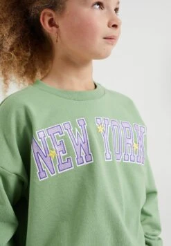 WE FASHION Met Opdruk - Sweater - Green -kinderkledingwinkel 76379a4819df4ace8b504851f75c01f5