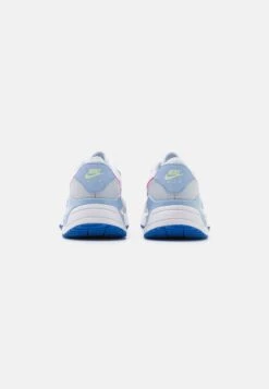 Nike Sportswear Air Max Systm Bg - Sneakers Laag - White/Active Fuchsia/Football Grey/Hyper Royal -kinderkledingwinkel 768b2266f4064a4caef647fed499ec09