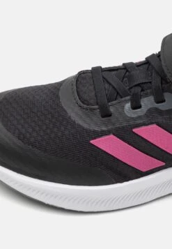 ADIDAS PERFORMANCE Runfalcon 3.0 Unisex - Hardloopschoenen Neutraal - Core Black/Pulse Magenta/Grey Six -kinderkledingwinkel 85ff114f1b4c4c32a57f05ae8e9cf87a