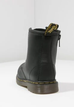 Dr. Martens 1460 J Softy - Veterboots - Black 12 Dr. Martens 1460 J Softy - Veterboots - Black -kinderkledingwinkel 958a4c2f39354b97b9bff13c2703e968