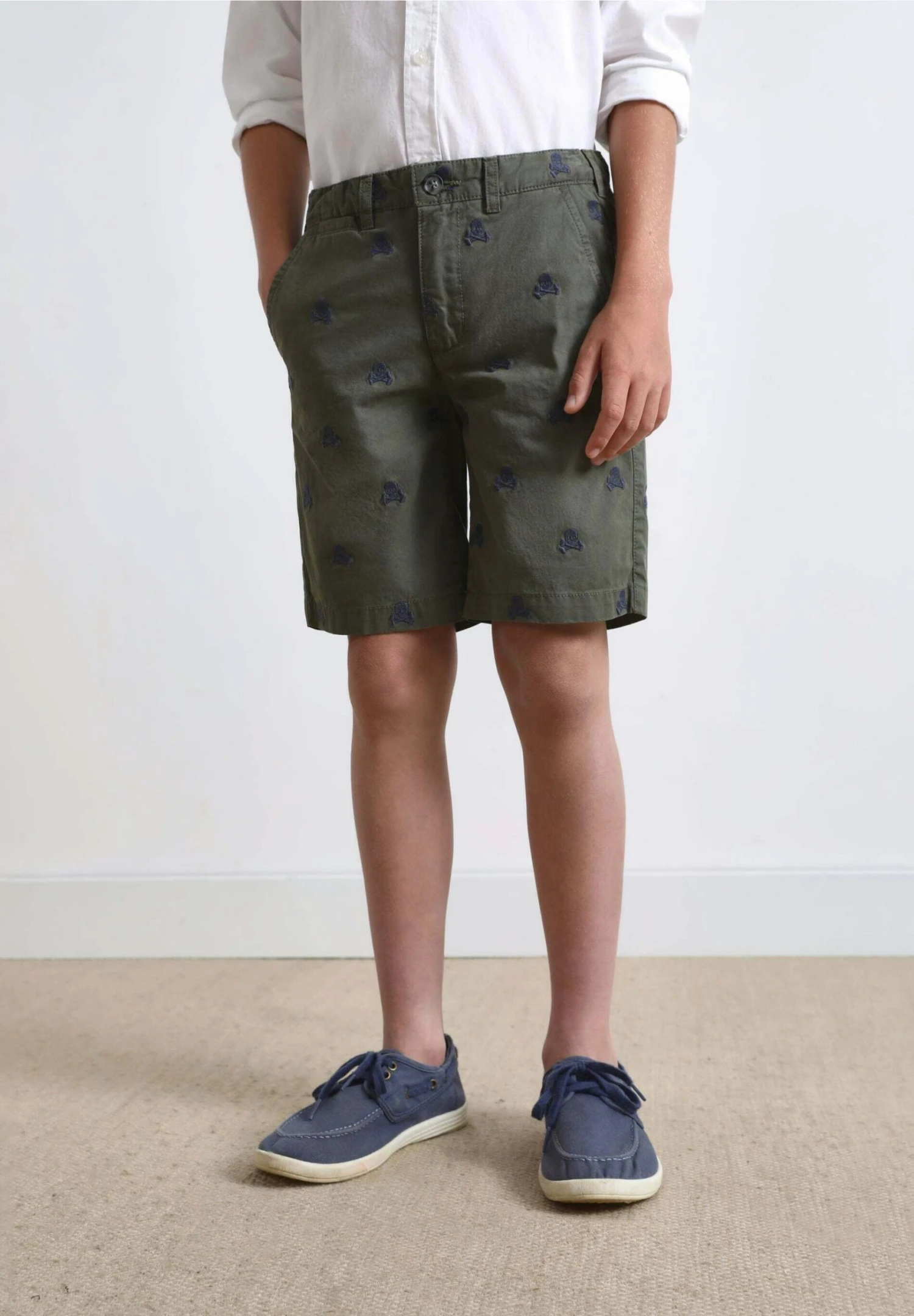 Scalpers Bermuda With All-Over Skull Print - Shorts - Khaki 6 Scalpers Bermuda With All-Over Skull Print - Shorts - Khaki - Afbeelding 4