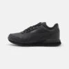 Puma Runner Jr Unisex - Sneakers Laag - Black -kinderkledingwinkel df7ebeb690094b3fb196bb1c283550d7