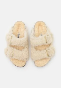Birkenstock Arizona Unisex - Pantoffels - Eggnog -kinderkledingwinkel e197e9713cc94f10b4c5cd7d07496b74