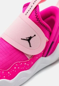 Jordan 23/7 FundUnisex - Sneakers Laag - Fierce Pink/Black/Soft Pink/White -kinderkledingwinkel fb6e6f15d61f4fdbae4eb2bc1224741f
