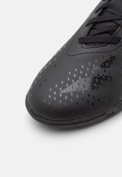 ADIDAS PERFORMANCE Predator Accuracy 4 In Sala Unisex - Zaalvoetbalschoenen - Core Black/Footwear White 13 ADIDAS PERFORMANCE Predator Accuracy 4 In Sala Unisex - Zaalvoetbalschoenen - Core Black/Footwear White -kinderkledingwinkel feb9efbb5a68447697edac9d38df6c9a
